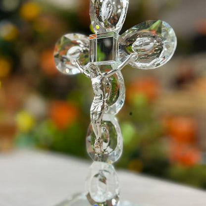 Crucifixo em Cristal Lapidado com Base - 18cm