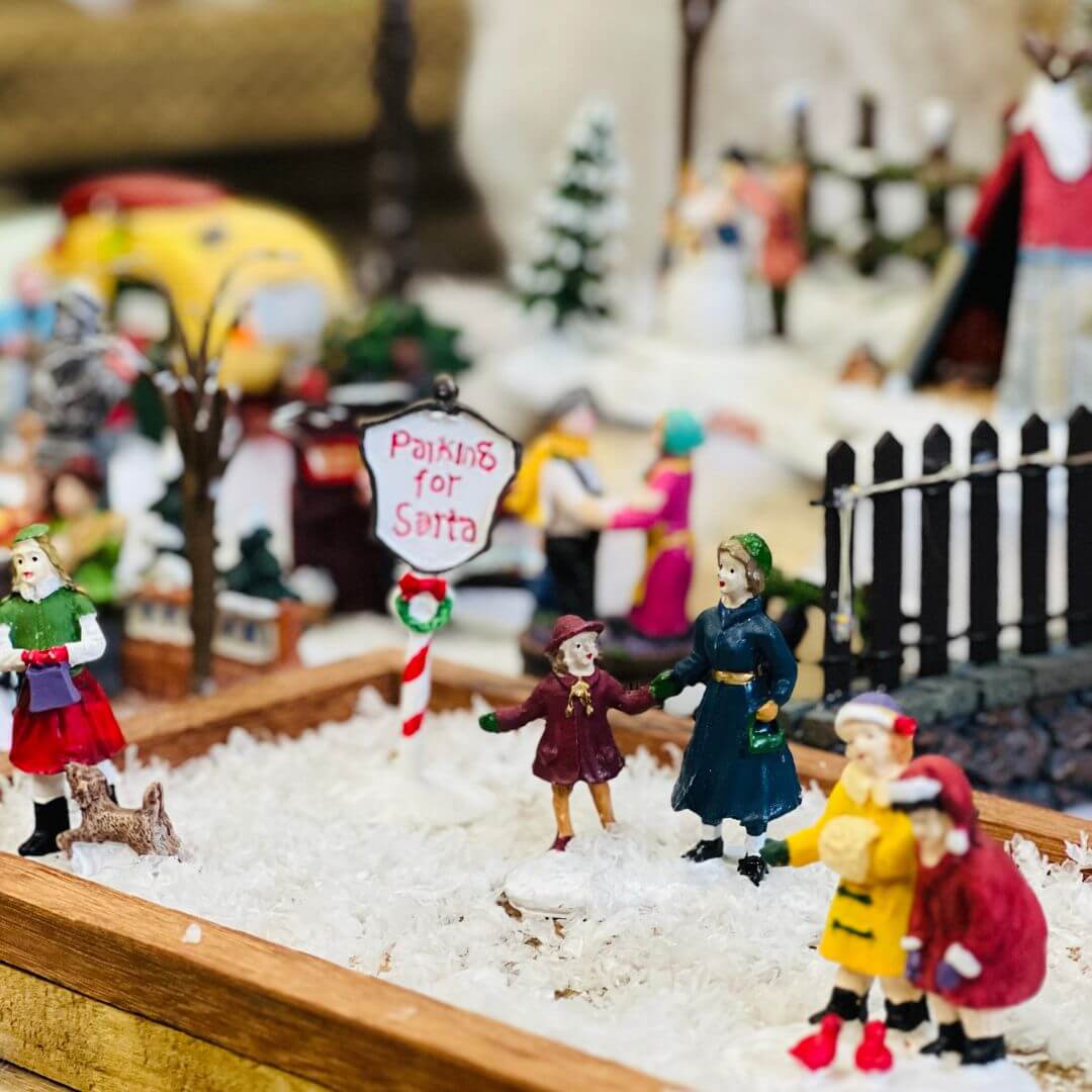 Figuras Natal com cinco peças - 8x4cm