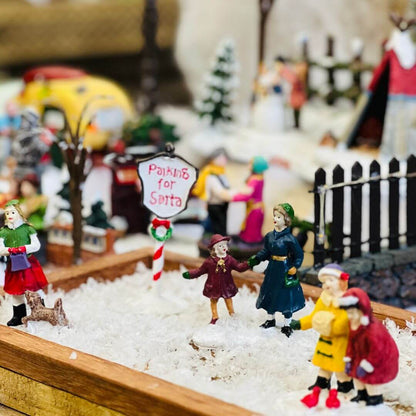 Figuras Natal com cinco peças - 8x4cm