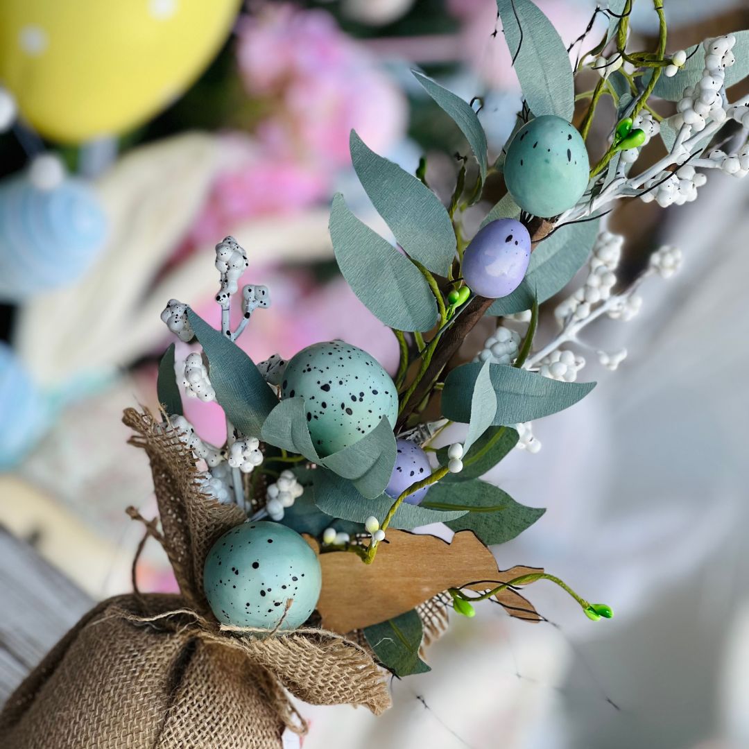 Arranjo Árvore Com Ovinhos e Coelho - 39cm