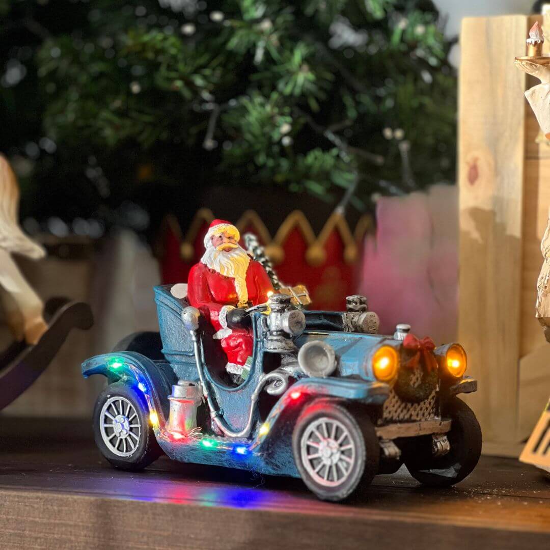 Vila Decorativa Carro Iluminado – 23cm