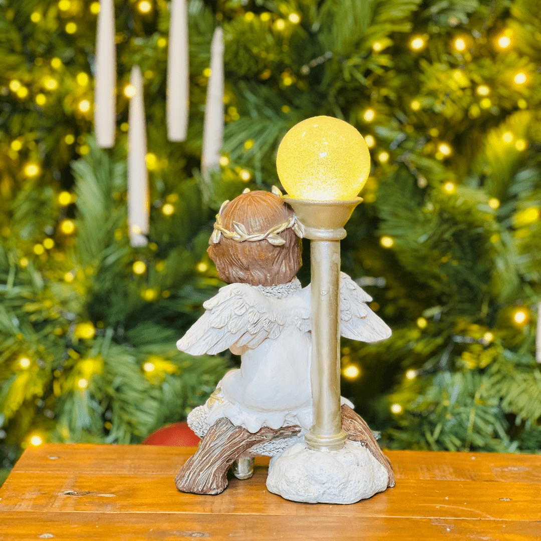 Anjo Natalino Branco de Resina Com Led 24,5x15,5x11cm