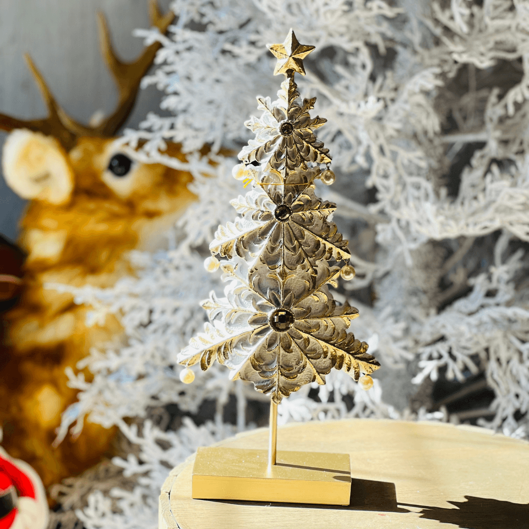 Árvore Decorativa de Natal Dourado e Branco – 48cm