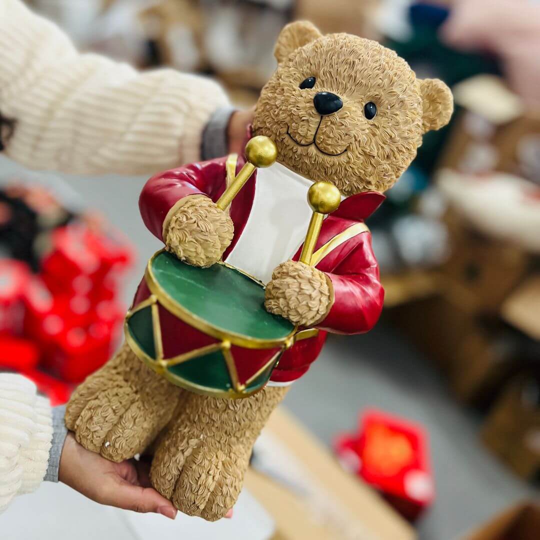 Resina Natal Urso Músico Com Tambor 43cmx23x22