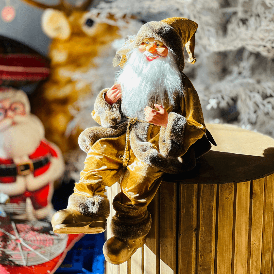 Papai Noel Sentado Dourado – 60cm