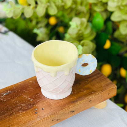 Caneca Casquinha de Sorvete com Donut- 10,2x14,3cm
