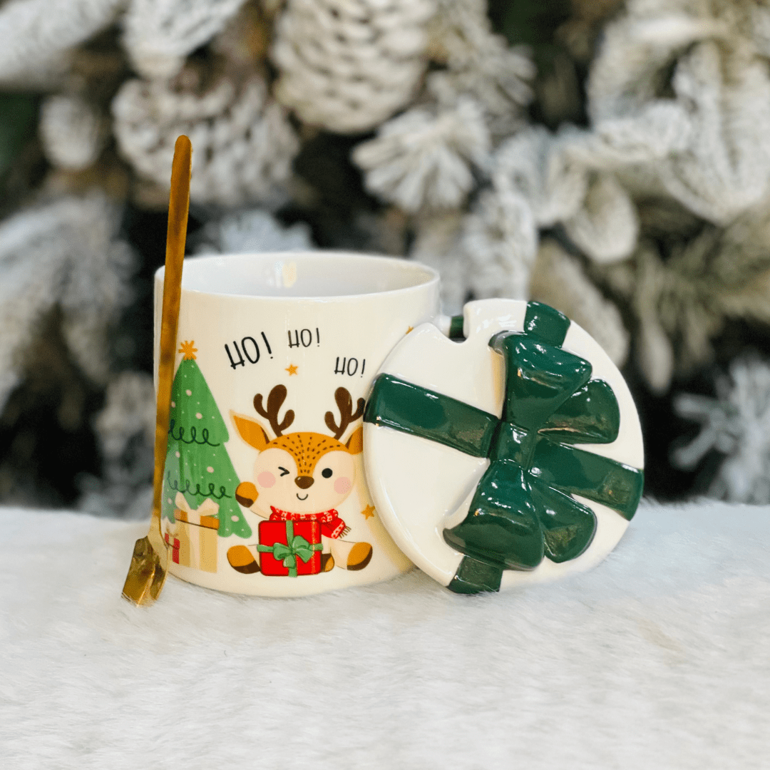 Caneca Natalina Rena Com Colher e Tampa de Cerâmica 300ml