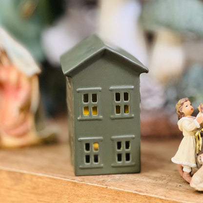 Casa de Cerâmica Verde Com Led - 12x9,5x6cm