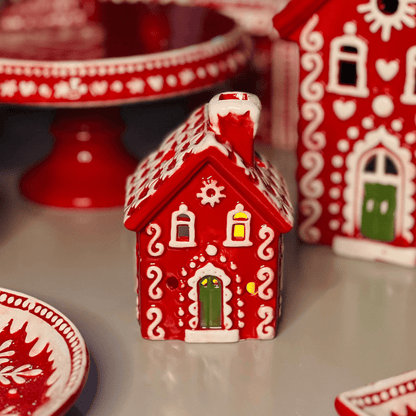 Casa Natalina Vermelho e Branco de Cerâmica 8x8x12cm