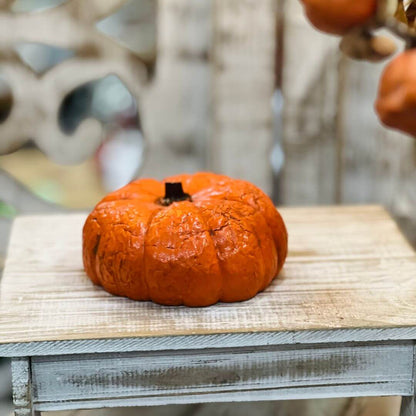 Abóbora Laranja Decorativa – 12cm