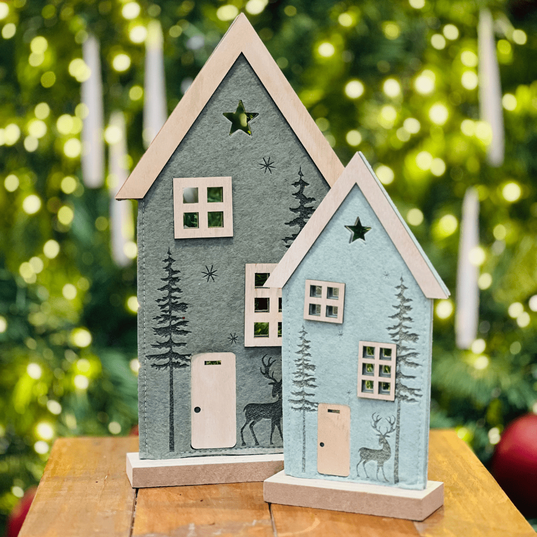 Casa Natalina Alce de Feltro e Mdf Verde 13,5x25,5cm - Handmade