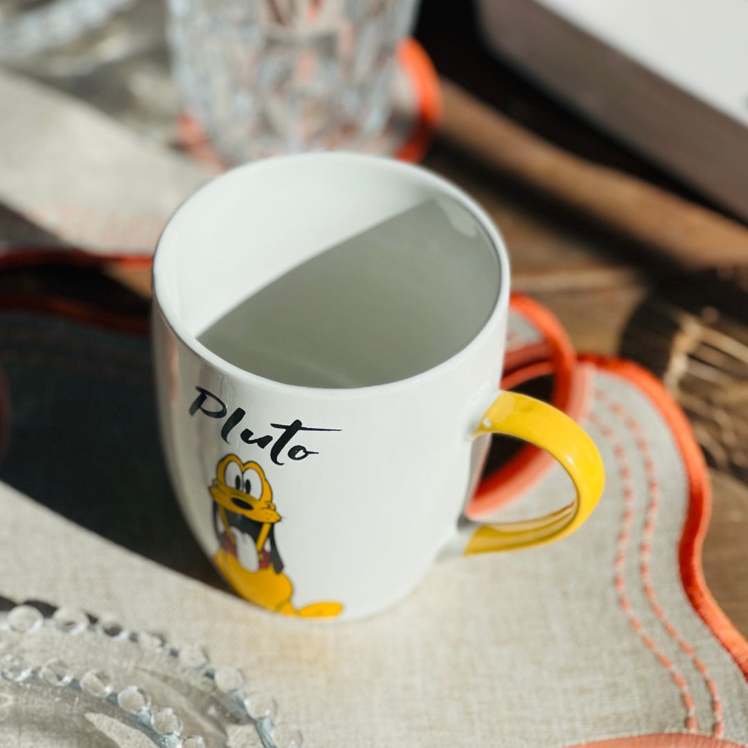 Caneca de Cerâmica Pluto - 330ml