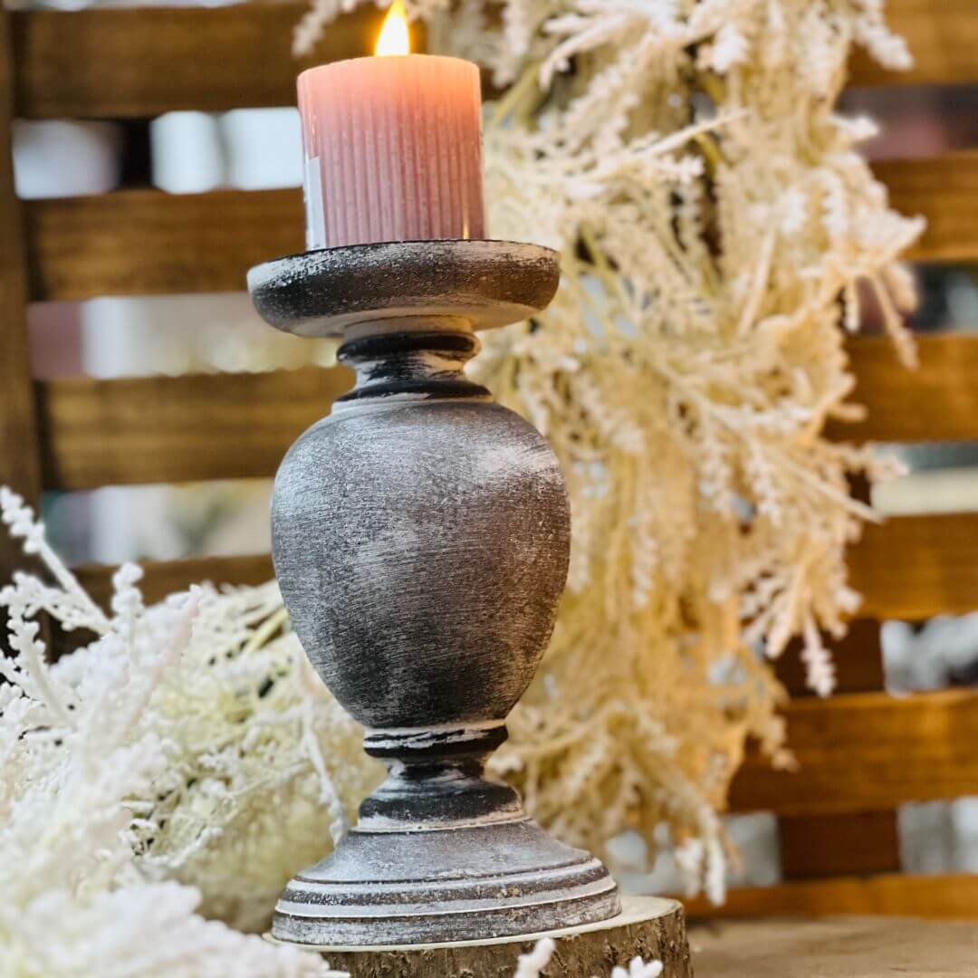 Castiçal Solitário de Madeira Branco – 20,5cm