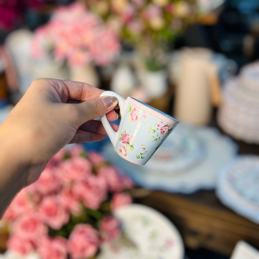 Xícara de Café Com Pires Azul Com Rosas Vó Dulce -100ml