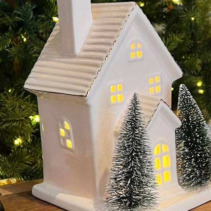 Escultura Casa Decorativa com LED – 21cm