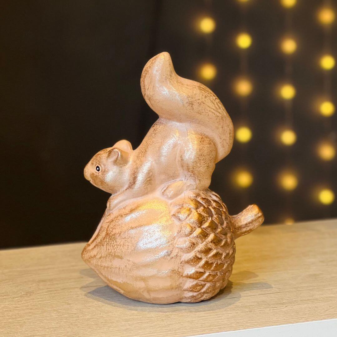 Esquilo Decorativo Rústico – 17cm