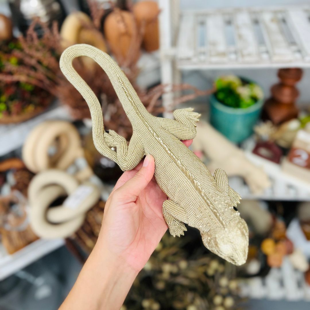 Escultura Iguana Em Poliresina - 30cm