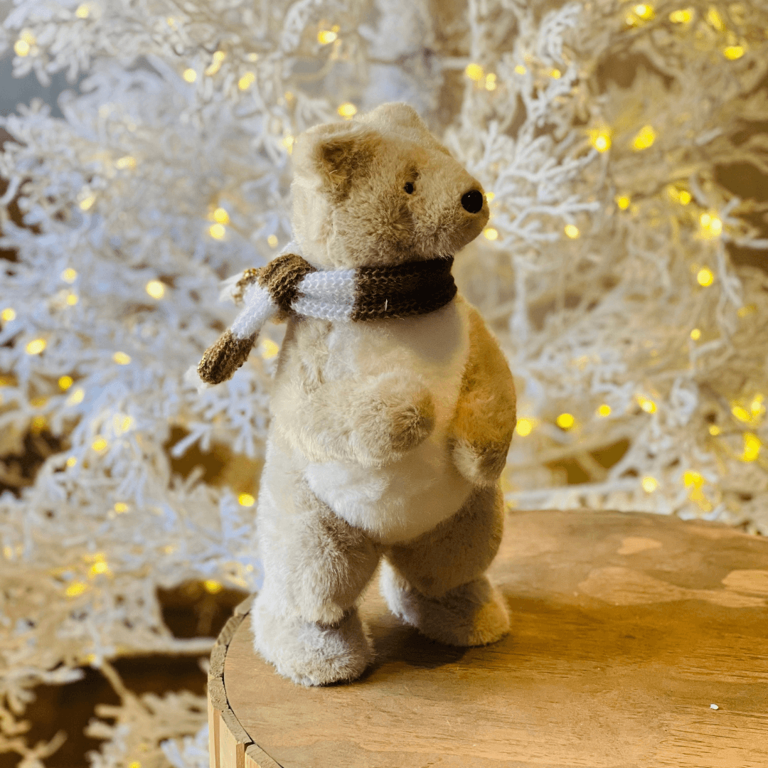 Urso em Pé com Cachecol – 36 cm