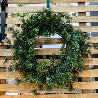 Guirlanda Decorativa de Natal com Pinhas – 45cm