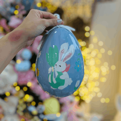Ovo para Pendurar Azul Com Coelho - 20cm