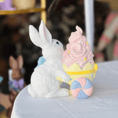 Coelho Com Carroça de Sorvete de Resina 18,8x12,1x20cm