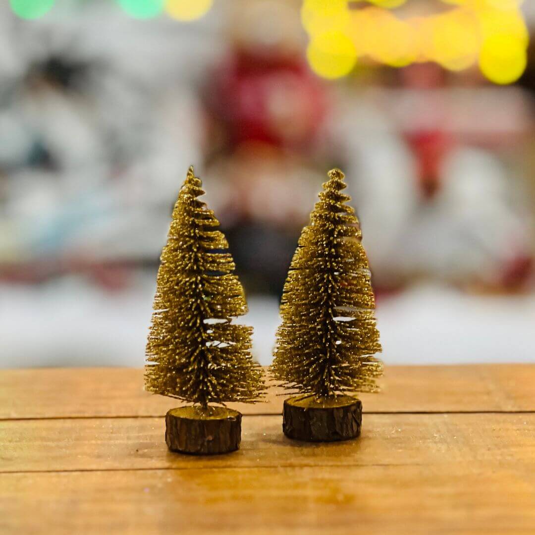 Jogo Com 2 Mini Pinheiro Dourado - 10cm
