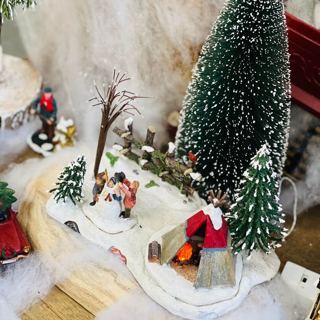 Cenário Natal Acampamento Cabana Com Led 14x21x13,5cm