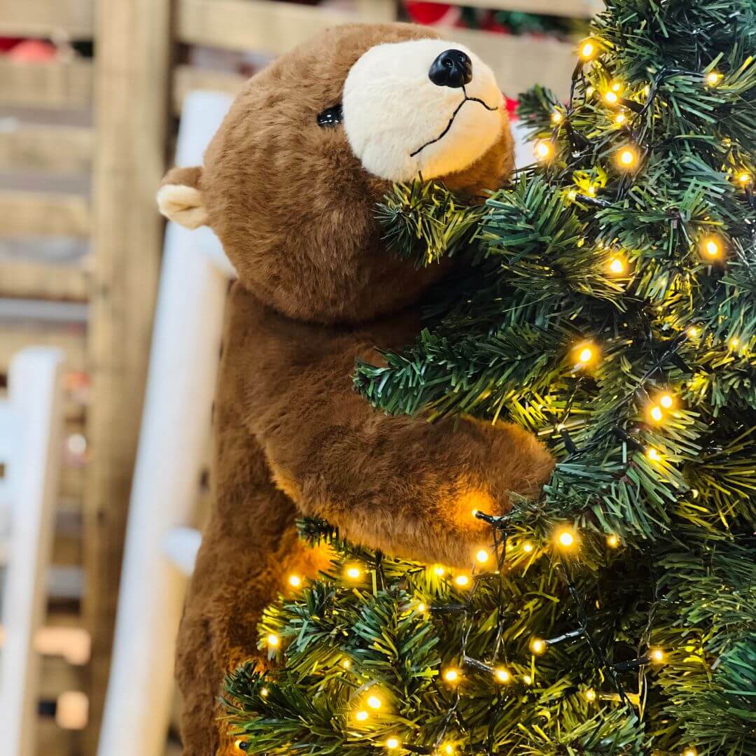 Urso de Pelúcia Peludo Deitado Marrom – 65cm
