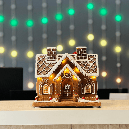 Casa Gingerbread Marrom Com Led de Resina 17x10x16cm