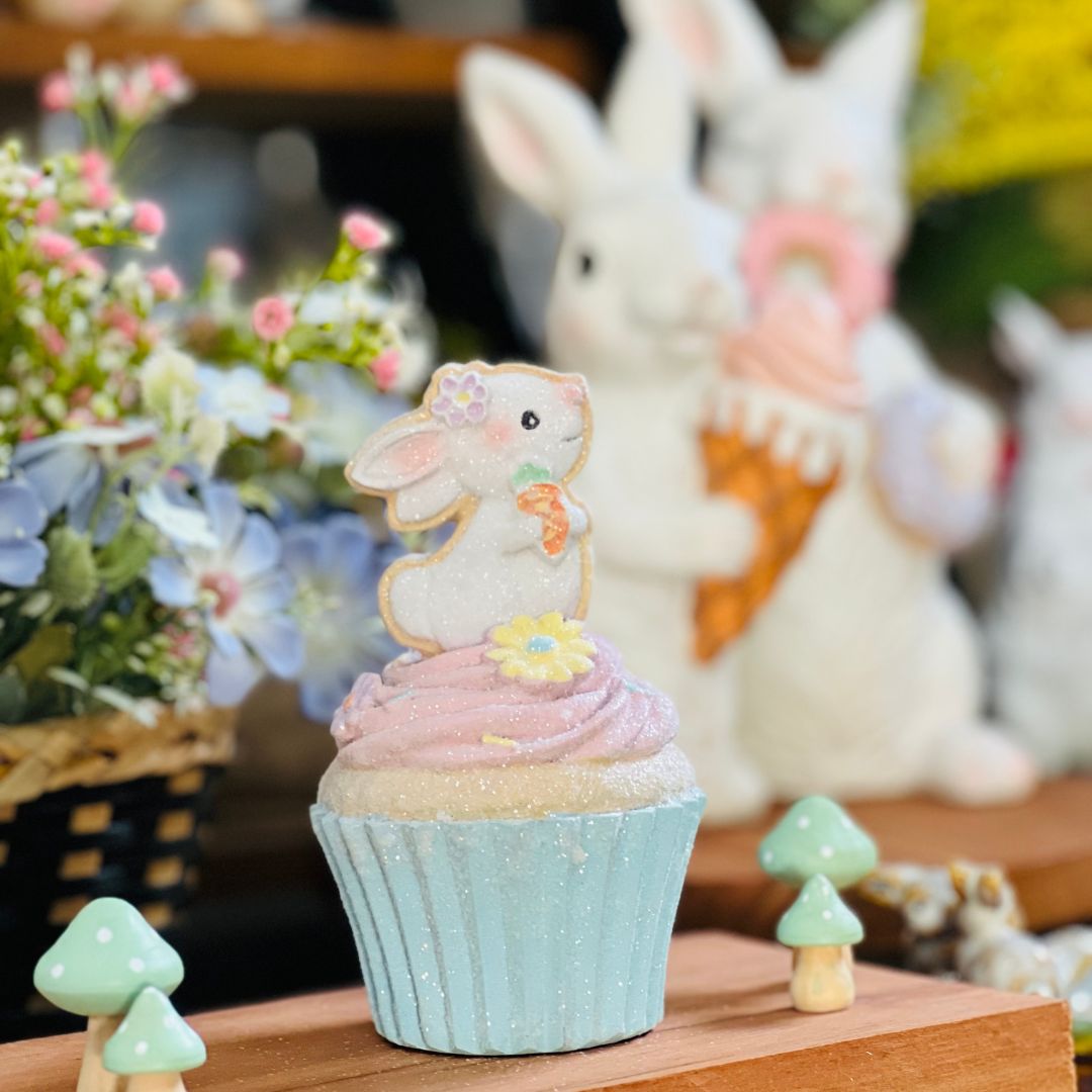 Cupcake Com Coelho Candy Color - 15cm