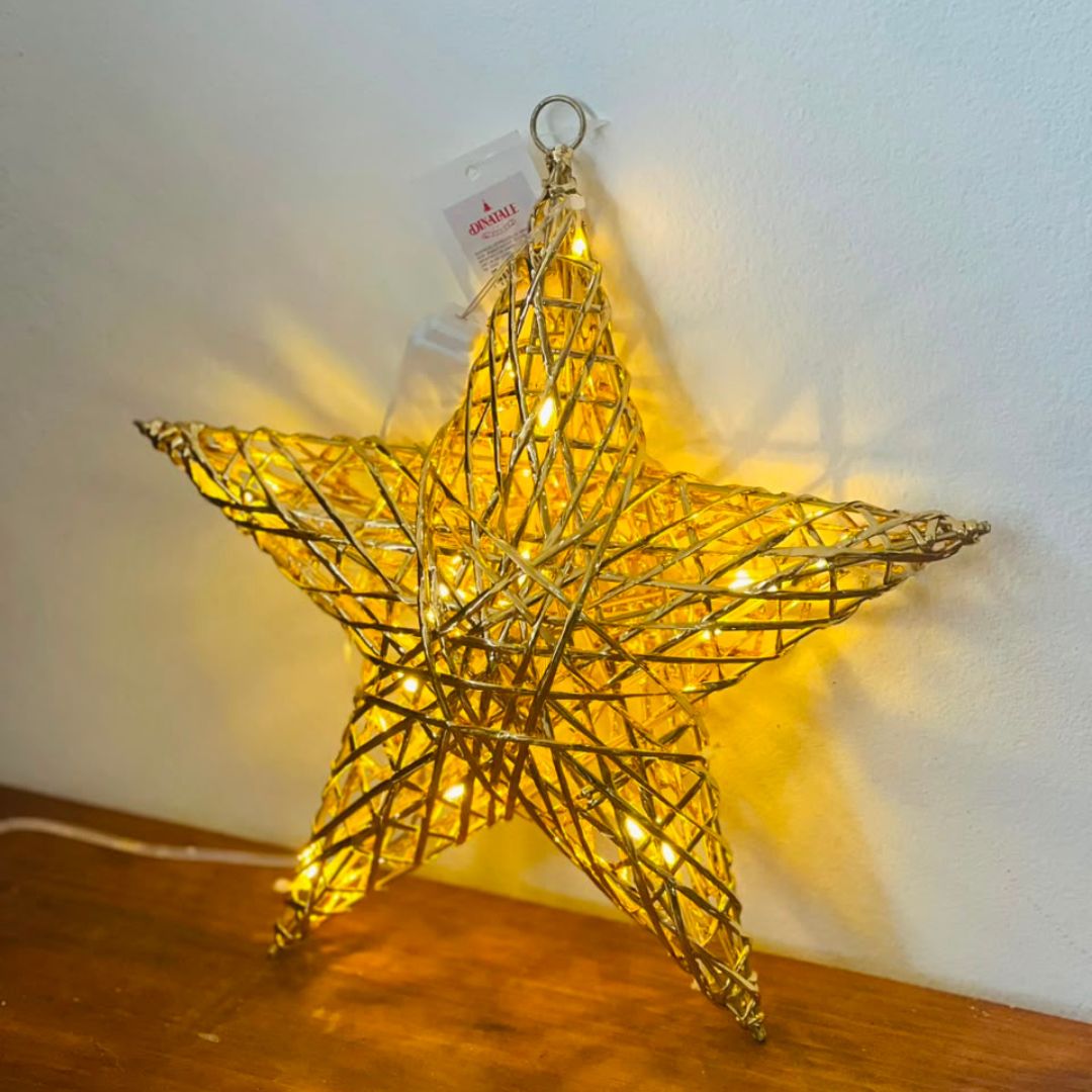 Estrela de LED Aramada Branco Quente - 40 cm | Com 30 LEDs Bivolt