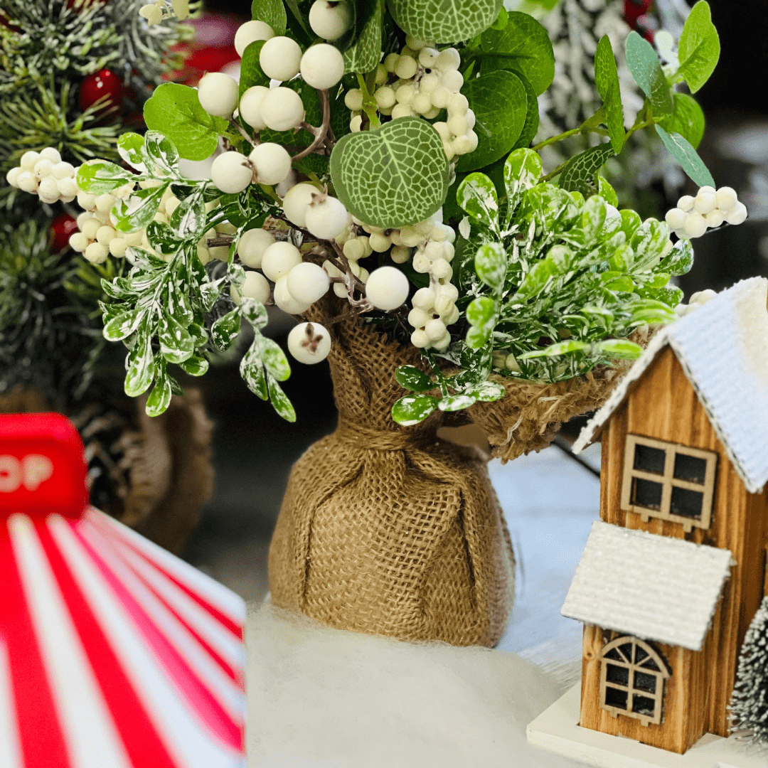 Mini Árvore Natalina Berries Brancas 40cm