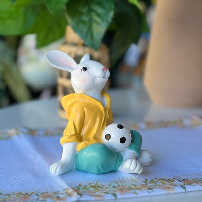 Coelho Com Bola de Futebol - 14cm