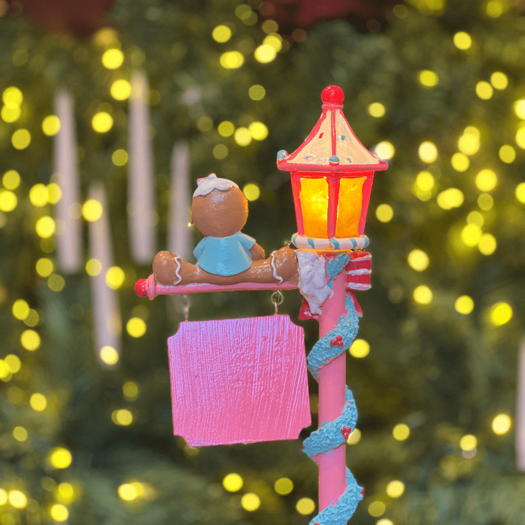 Poste Natalino Gingerbread Candy Color Com Led 36cm