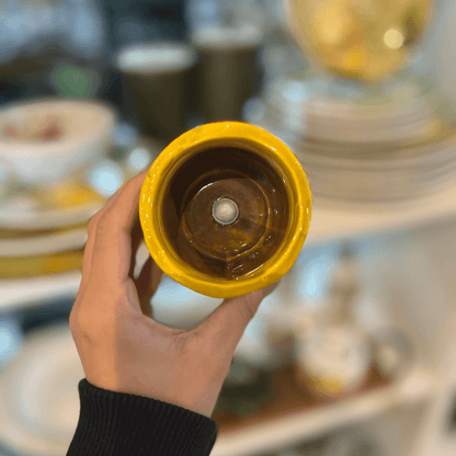 Vaso Amarelo Passarinho de Ceramica 7x8cm