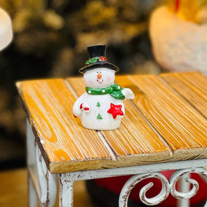 Enfeite Papai Noel e Boneco de Neve em Resina – Jogo com 2 Peças