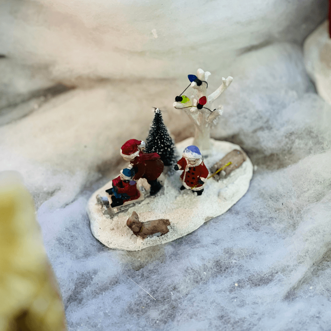 Cenário Natal Crianças na Neve 9,3x13,2x7,3cm