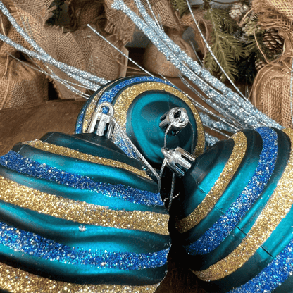 Caixa Com 3 Bolas de Natal Decorada Azul Listrada 8cm