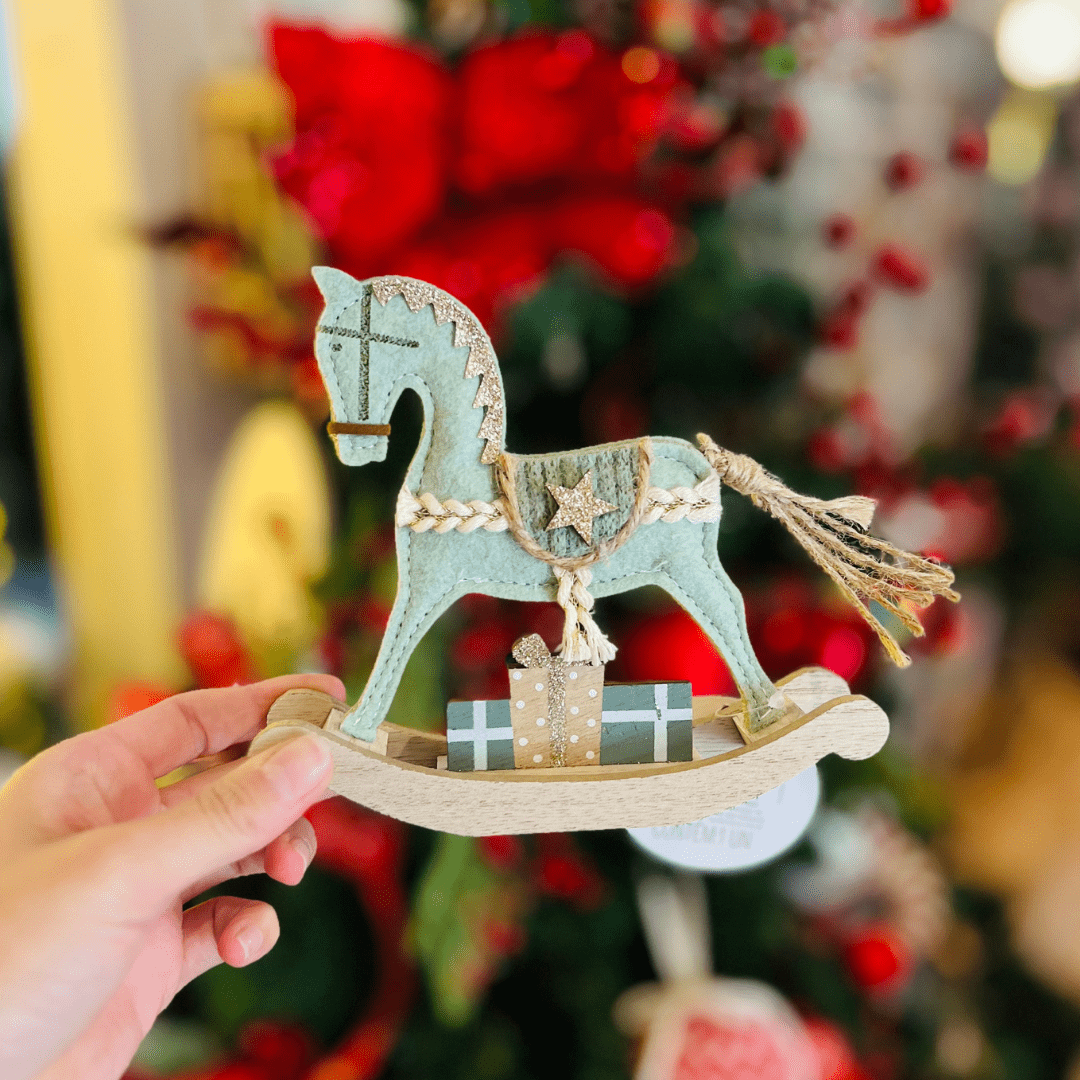 Cavalinho de Balanço Natalino Verde de Feltro 16cm