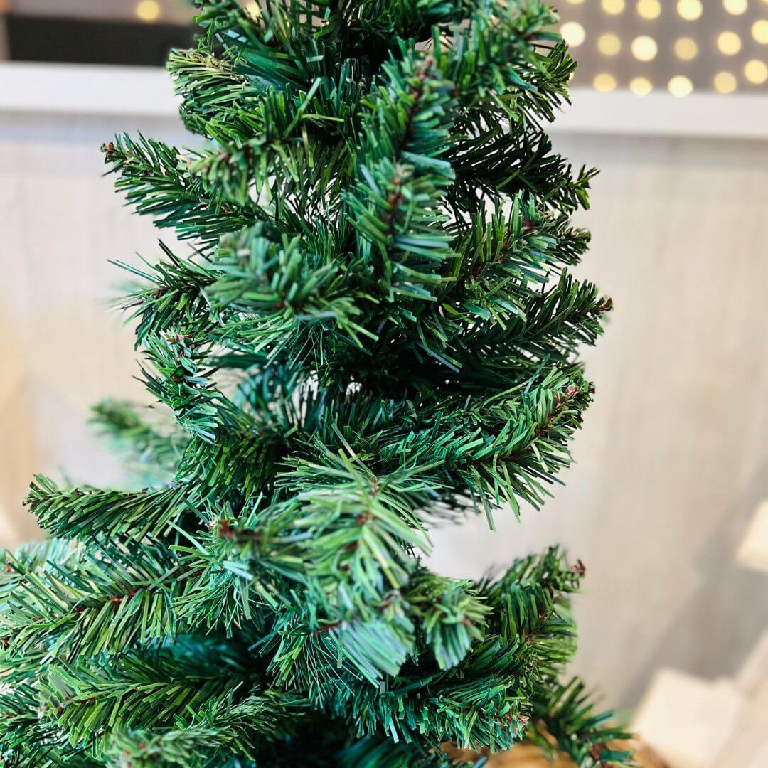 Mini Árvore de Natal Verde – 90cm | 96 Hastes