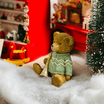 Urso Natalino Sentado Verde de Resina 10cm