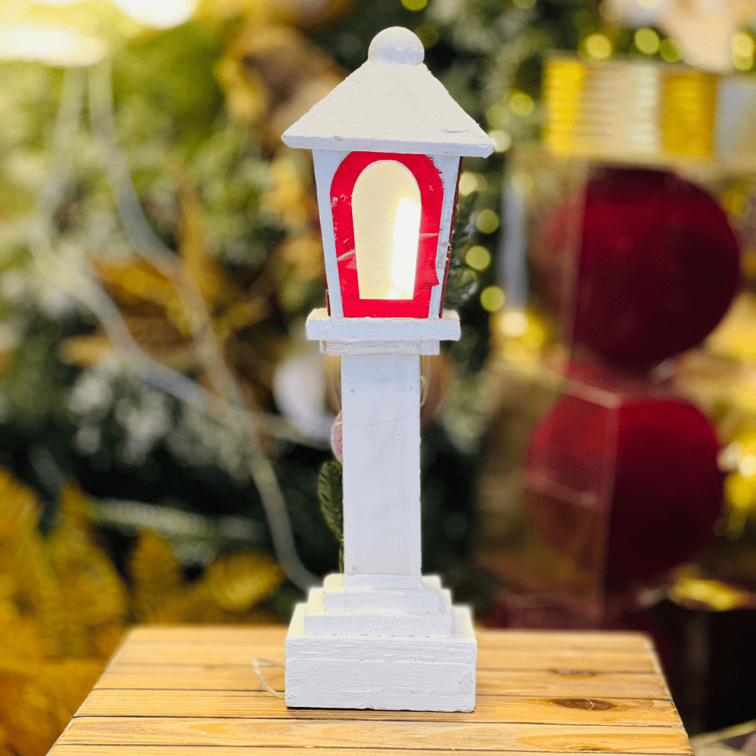 Poste de Madeira Com Led Vermelho e Branco 39cm - Pilha