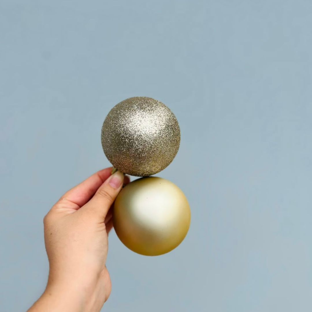 Jogo com 6 Bolas Natalinas Nude - 8 cm | Brilhante, Fosca e com Glitter