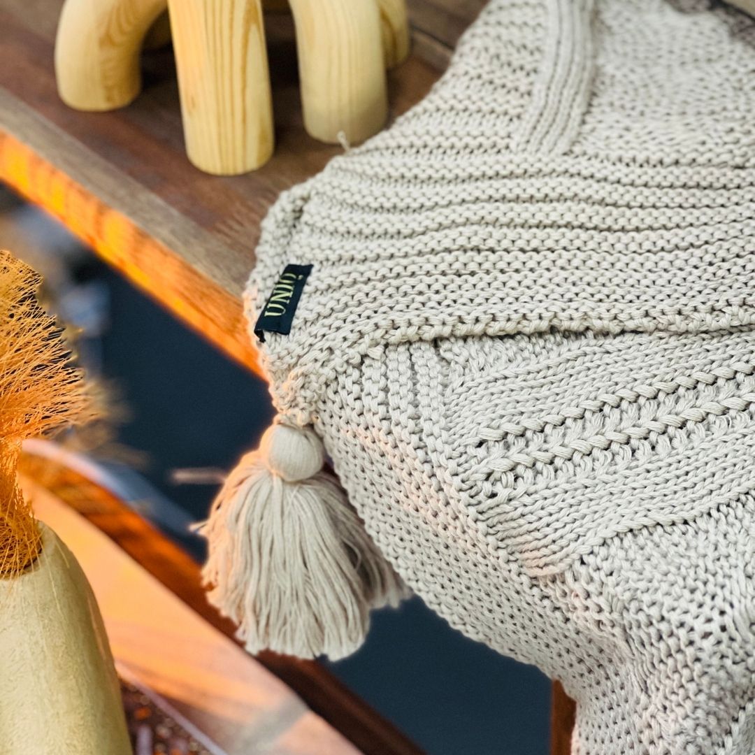 Manta Tricot Trançada Com Tassel Castor - 0,90x1,80cm (501008106)