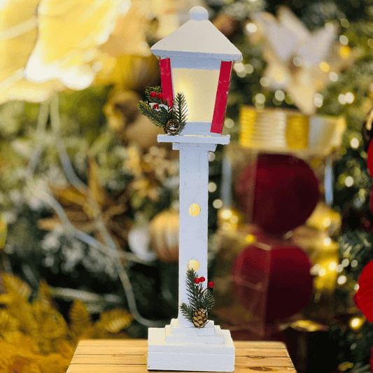 Poste de Madeira Com Led Vermelho e Branco 52cm - Pilha