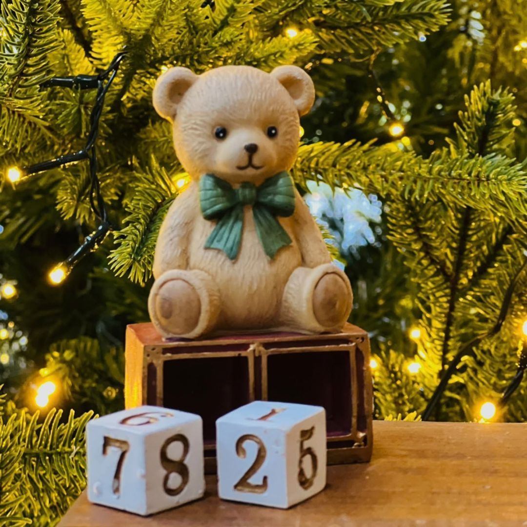 Urso Decorativo Calendário – 10cm