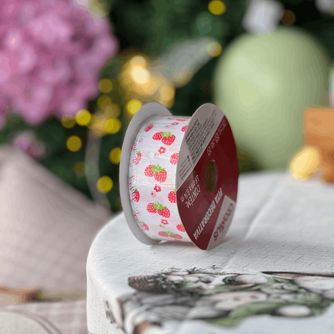 Fita Decorativa Aramada Morangos Branco e Vermelho 3,8cm x 9,14m