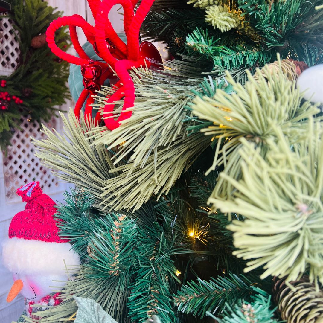 Arvore Natalina Eletrica - Colorado - 210 Cm - 1147 Galhos